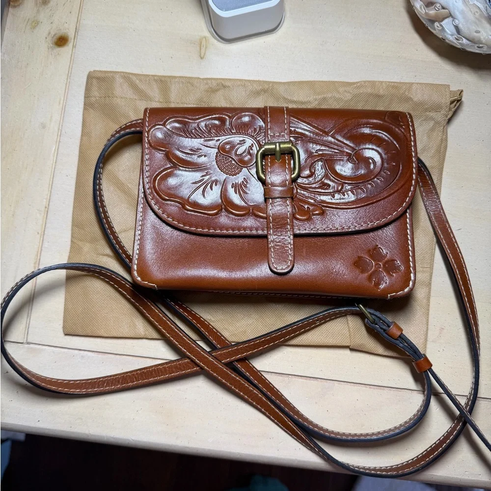 Patricia Nash Crossbody Bag Tori Tan Leather Heritage Collection Organizer Small - Picture 1 of 4